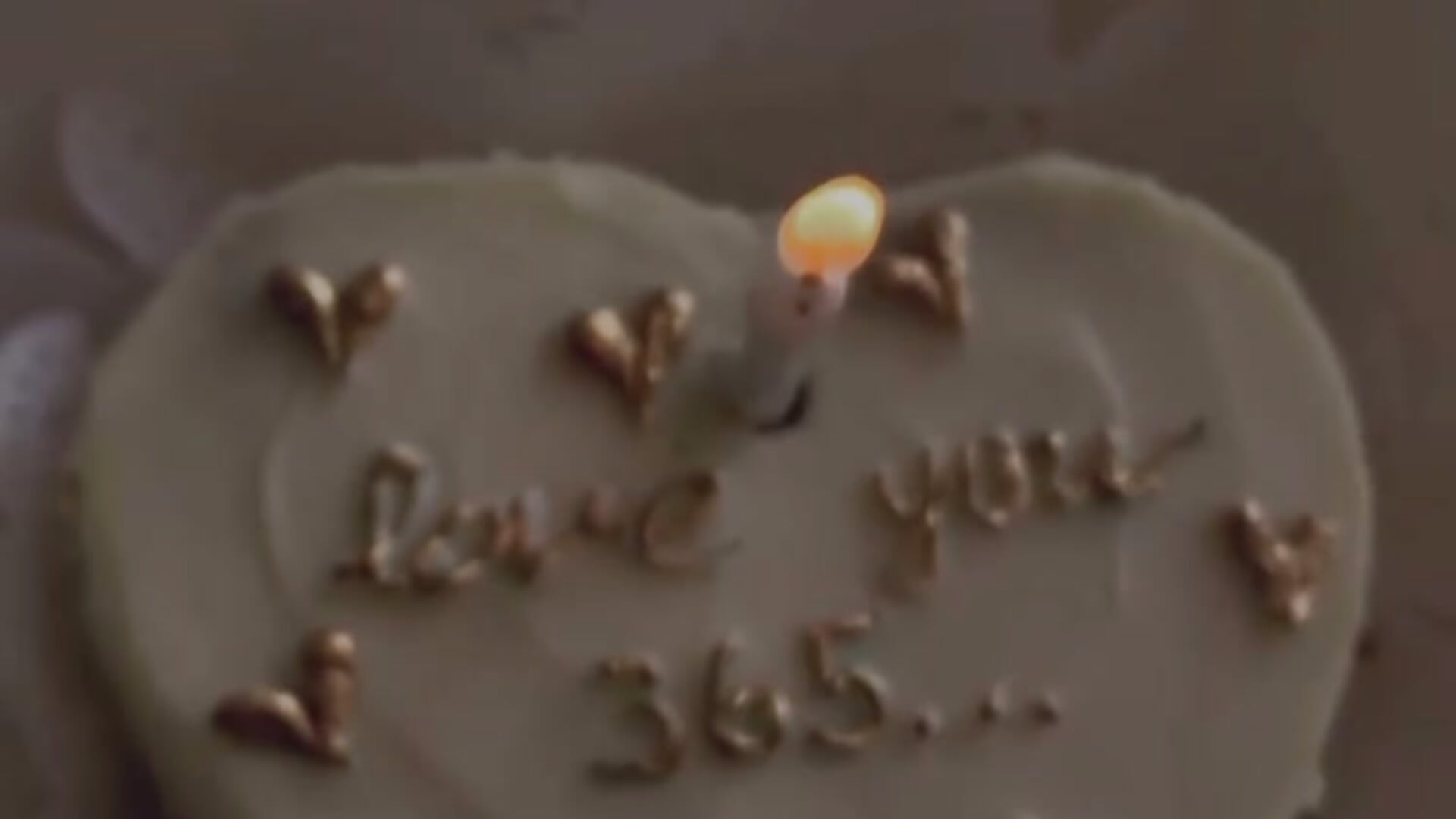 nice gift from a subscriber - video by Var_Kiss cam model