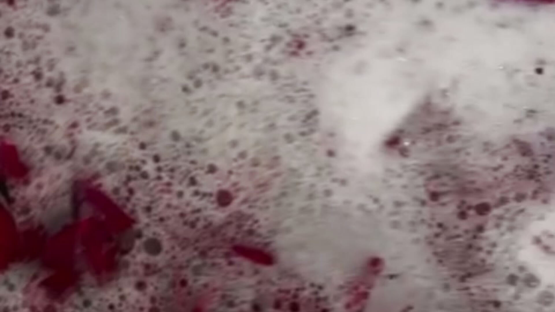 Will you take a bath with me? - βίντεο μοντέλου Var_Kiss