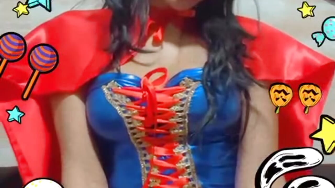 HALLOWEEN MOOD 2023 (SNOW WHITE) - Vídeo de Doll_Loren, modelo de vídeos