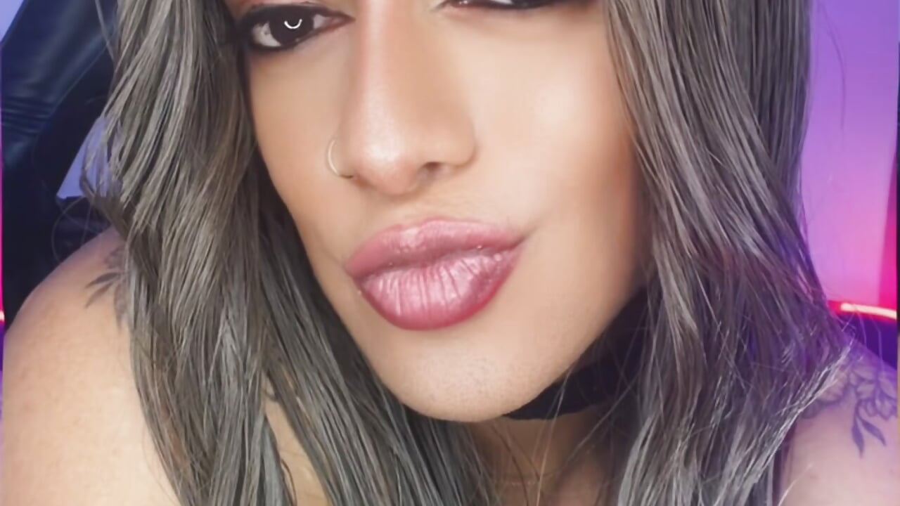 Me - video by ISADORA_XX cam model