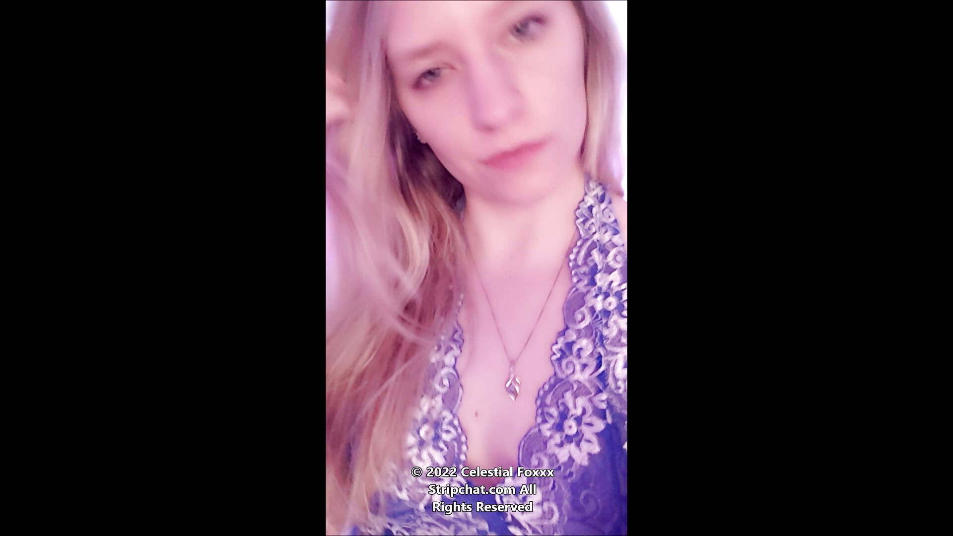Pretty Blue Eyes - video by CelestialFoxxx cam model