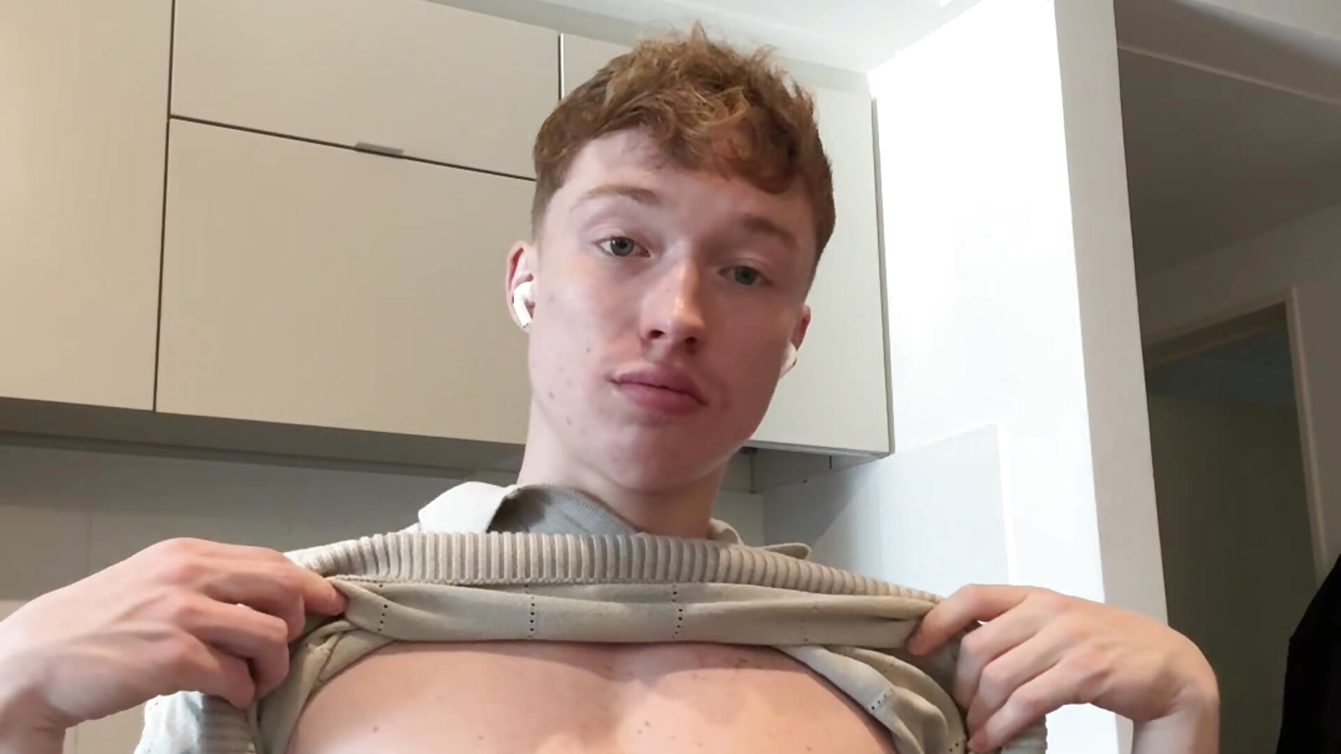 Body 🥵 - video av Stefan_RedHot cam model