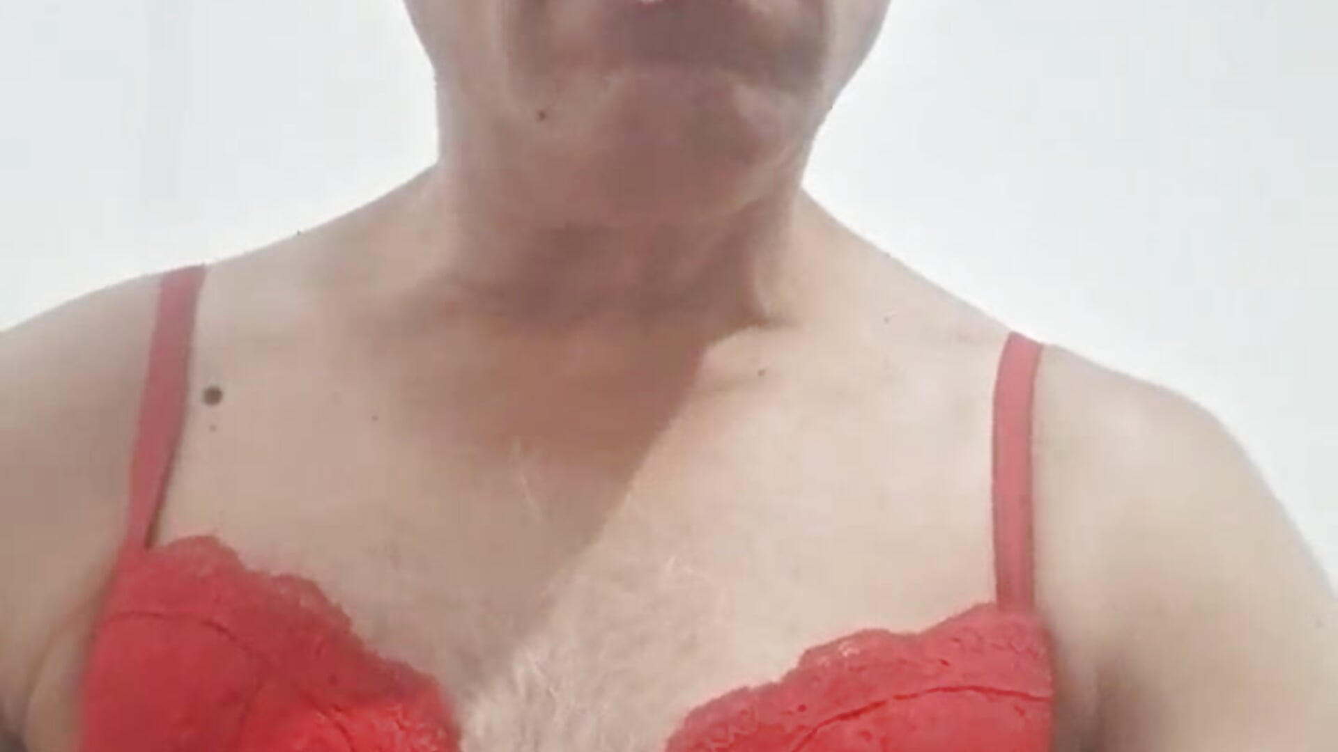 1000030597I love sucking huge cocks and having huge cocks fuck my ass. - video by BeataBende@xh cam model
