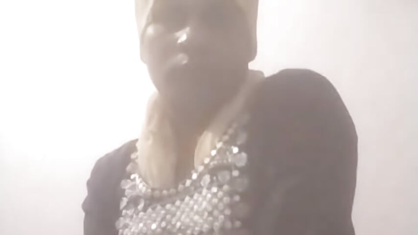 VID20250727021012 - video by sonalicrossy cam model