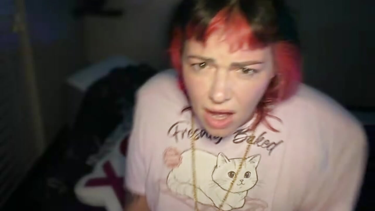 ImaSickFuck you triflin hoe biiiiiiiiiitch 😂😎🤘 - video của người mẫu cam MarlaFknSinger
