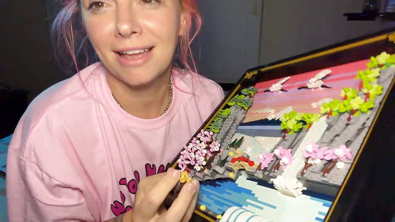 The final piece - Cherry Blossom Brick click, thank you Lech!!! - video oleh MarlaFknSinger kamera model