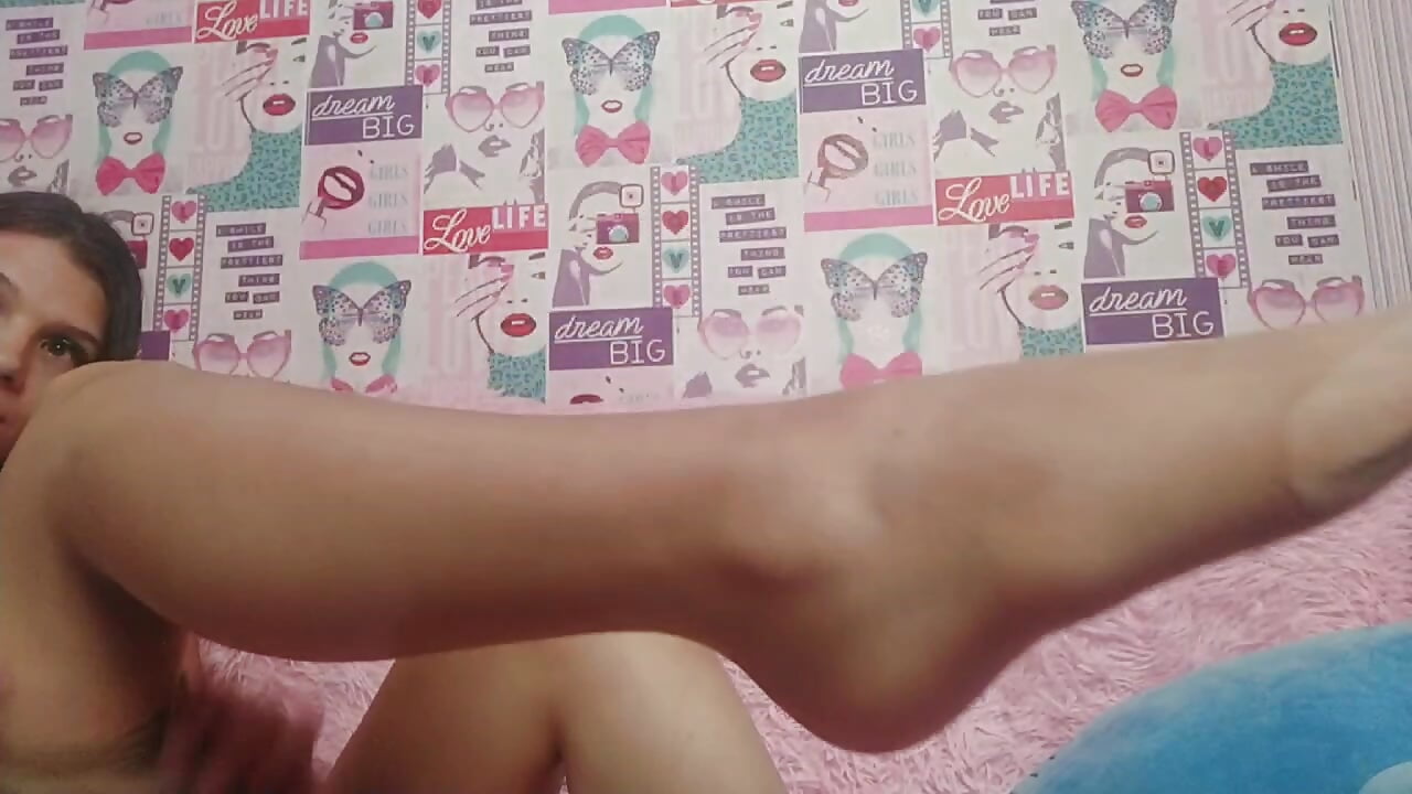 Nylon - video by MollyLollipop cam model