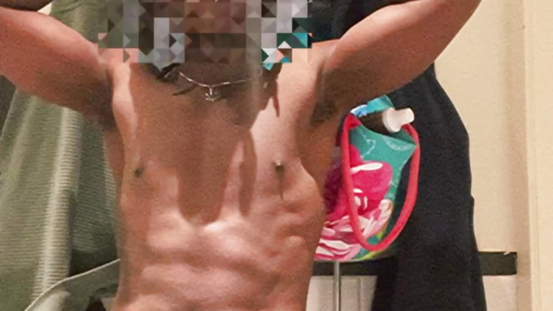 Come and have a hold of my 22cm bbc - ক্যাম মডেল blackholland-এর ভিডিও