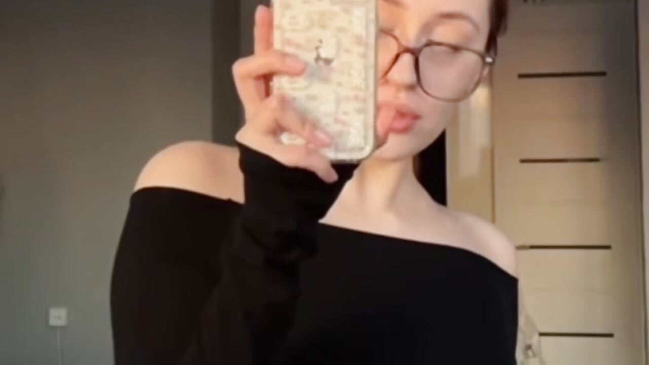 ❤️ - vídeo de Uniarten modelo de câmara