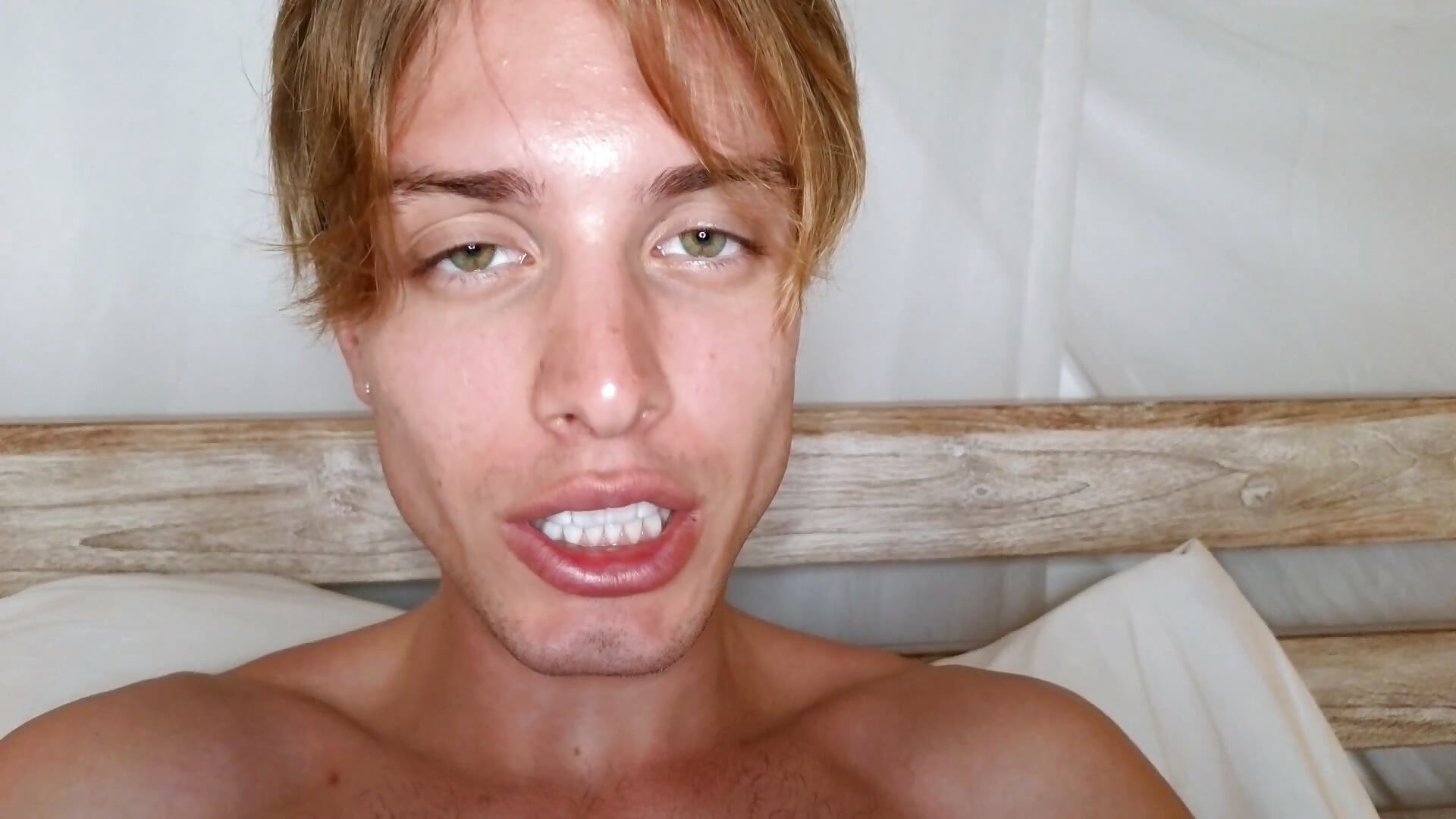 Worship my unshaved armpits — filmik SpecterOfCumminism, modela(-lki) na kamerkach