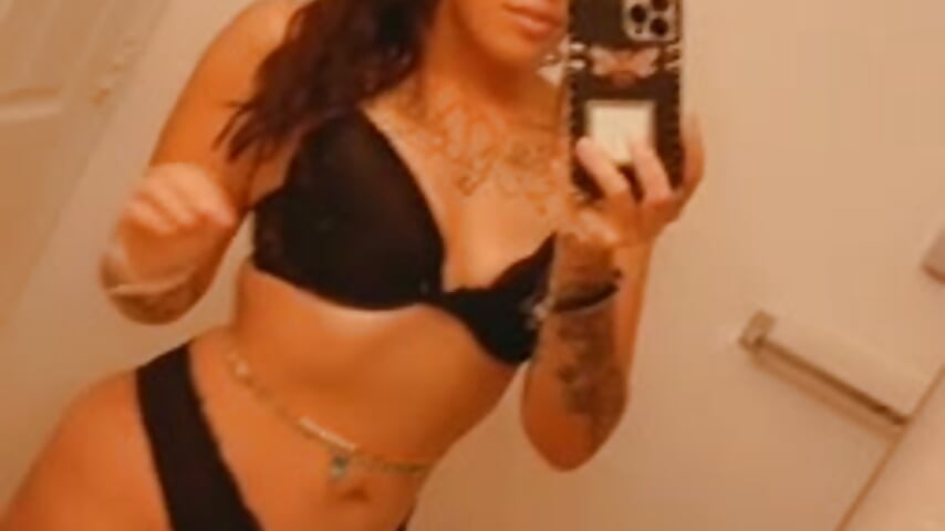 trim,B51C2B39-B531-4DFB-BB14-92AA65994327 - video by sapphirestorm8 cam model