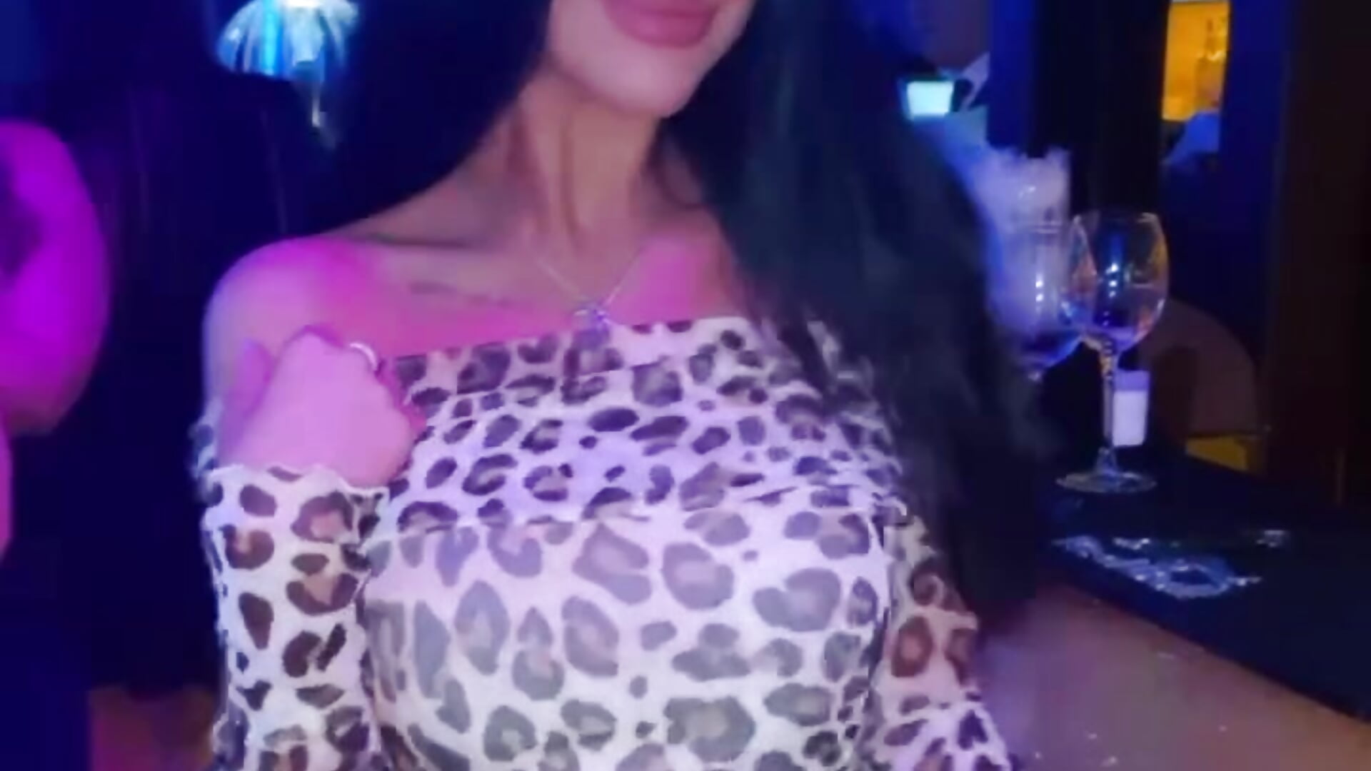 Me<3 - video by LorettaEvans cam model