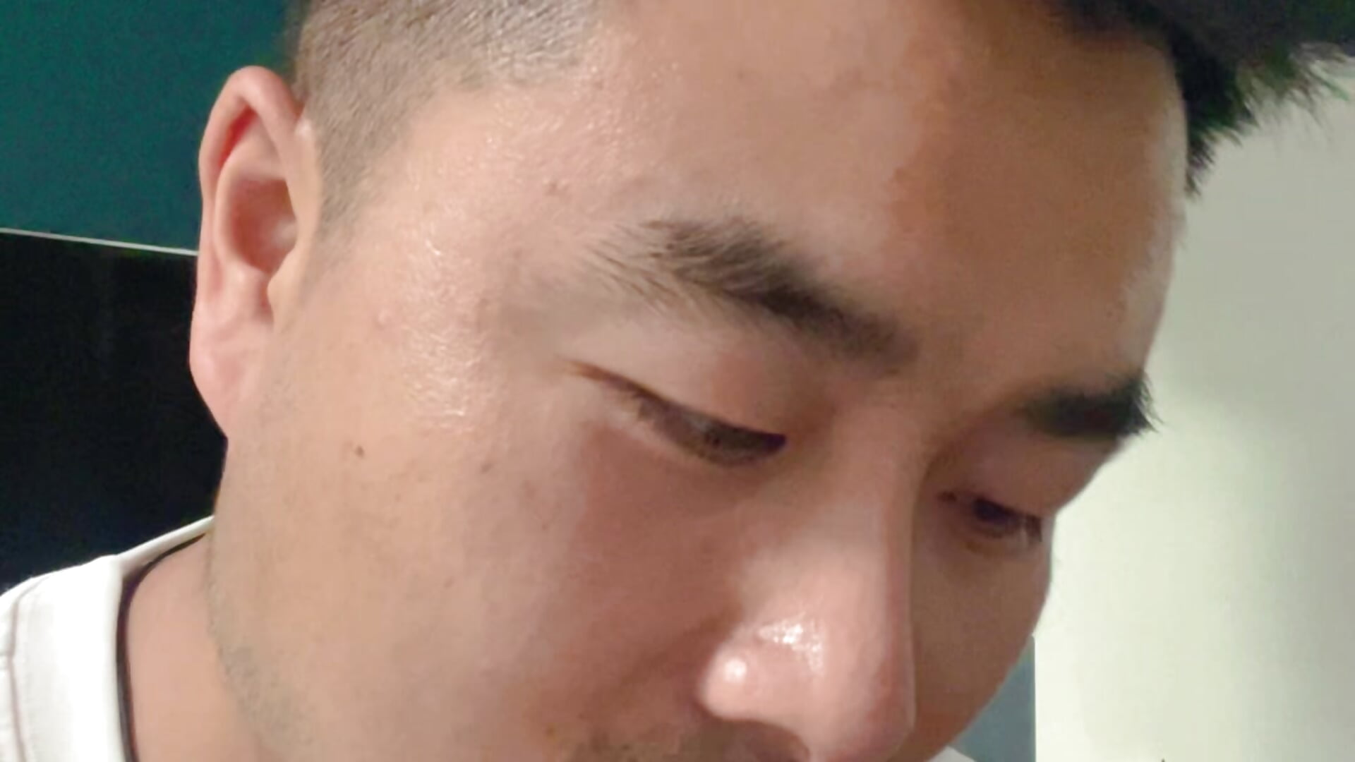 Vlog 日常00004 哼段不熟悉的歌 - vidéo du modèle de showcams guozuo