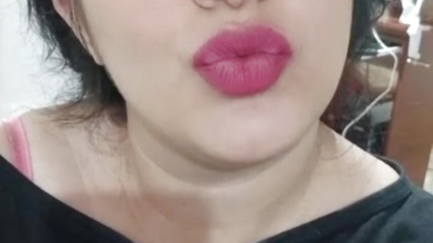 🅺🅸🆂🆂 🅼🅴 - vídeo de Deina_bunny modelo de câmara