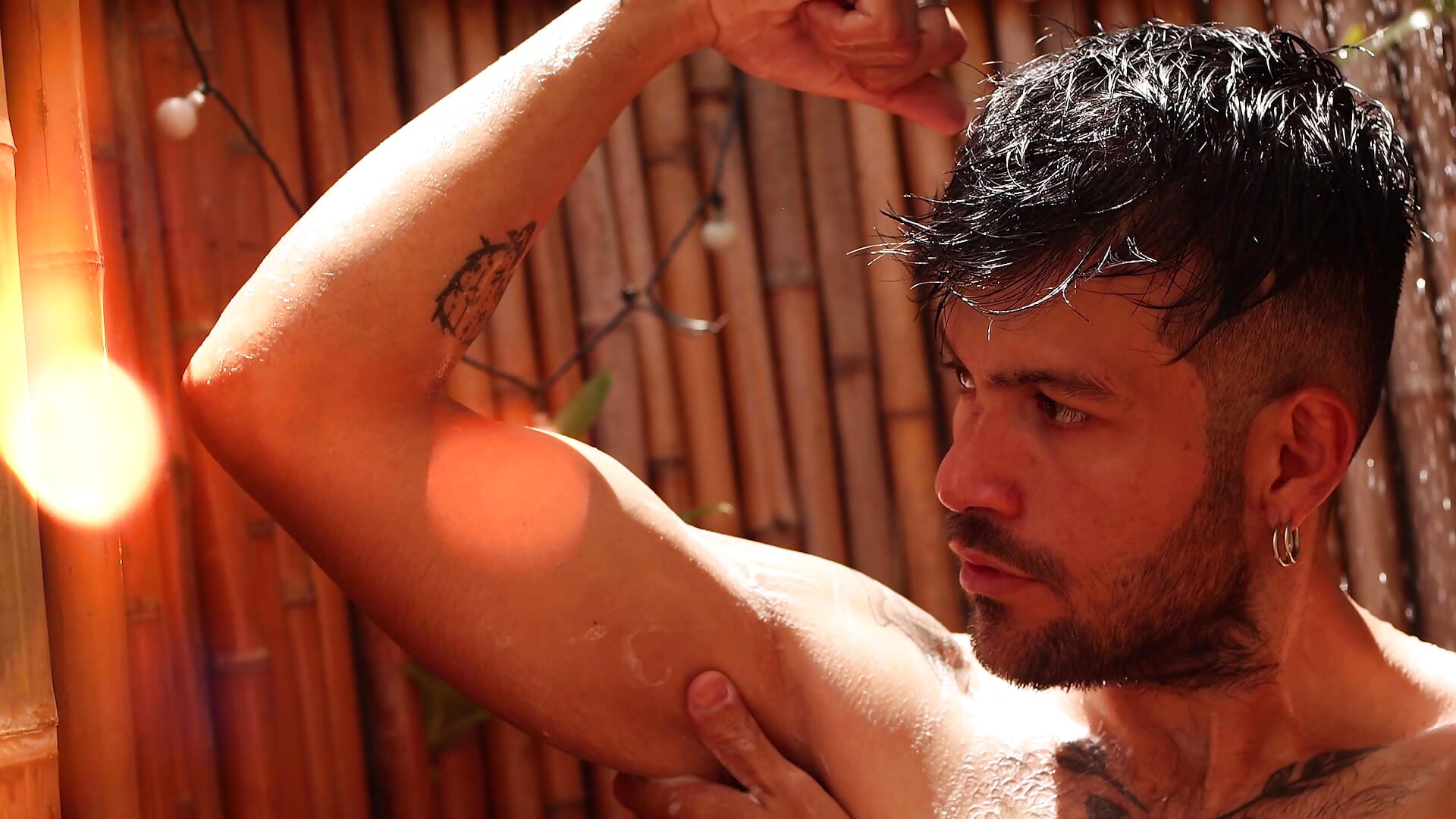 Welcome To My World - 視頻由 jonathan_rivers 主播提供