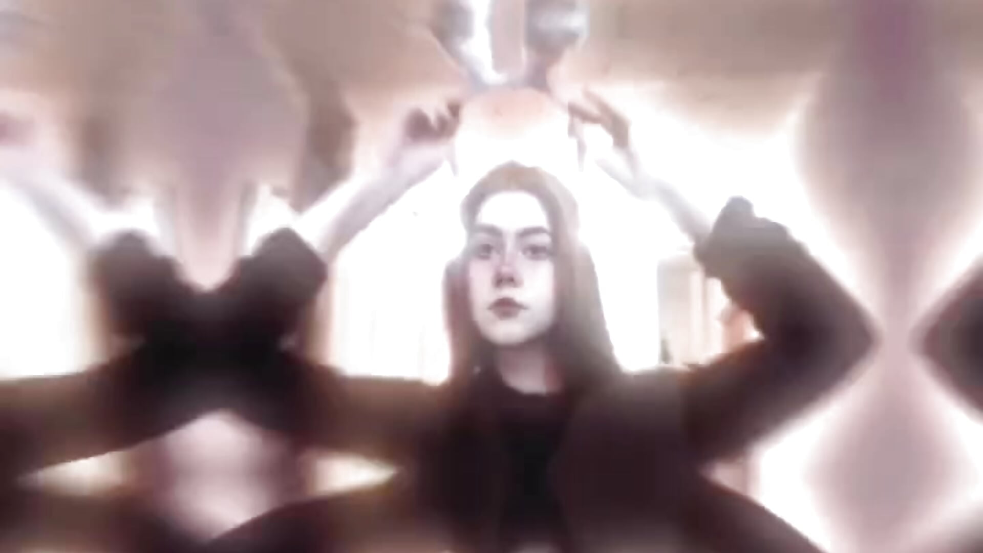 IMG_8126 - video by HannaBohler cam model