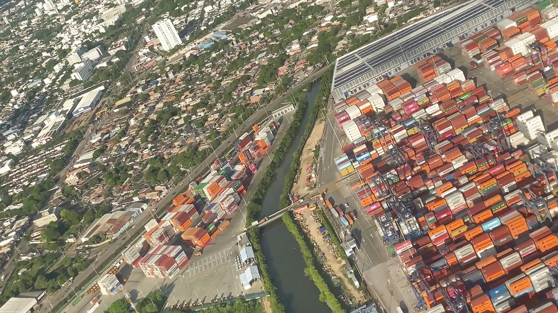 Trip to Cartagena with my son, thank you guys - video by DaphneUwu cam model