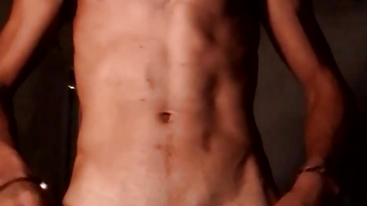 trim,91CBF63B-F9BA-4DDF-B812-33DFE8E5A147 - Vídeo de jezuzu1992, modelo de vídeos