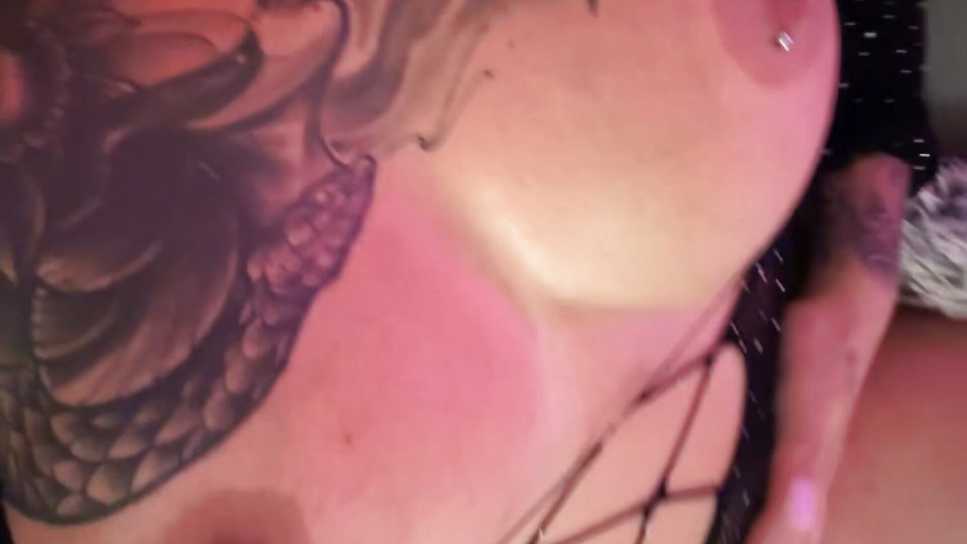 Boobs and pussy so hot live - video by InKed-Kathy cam model