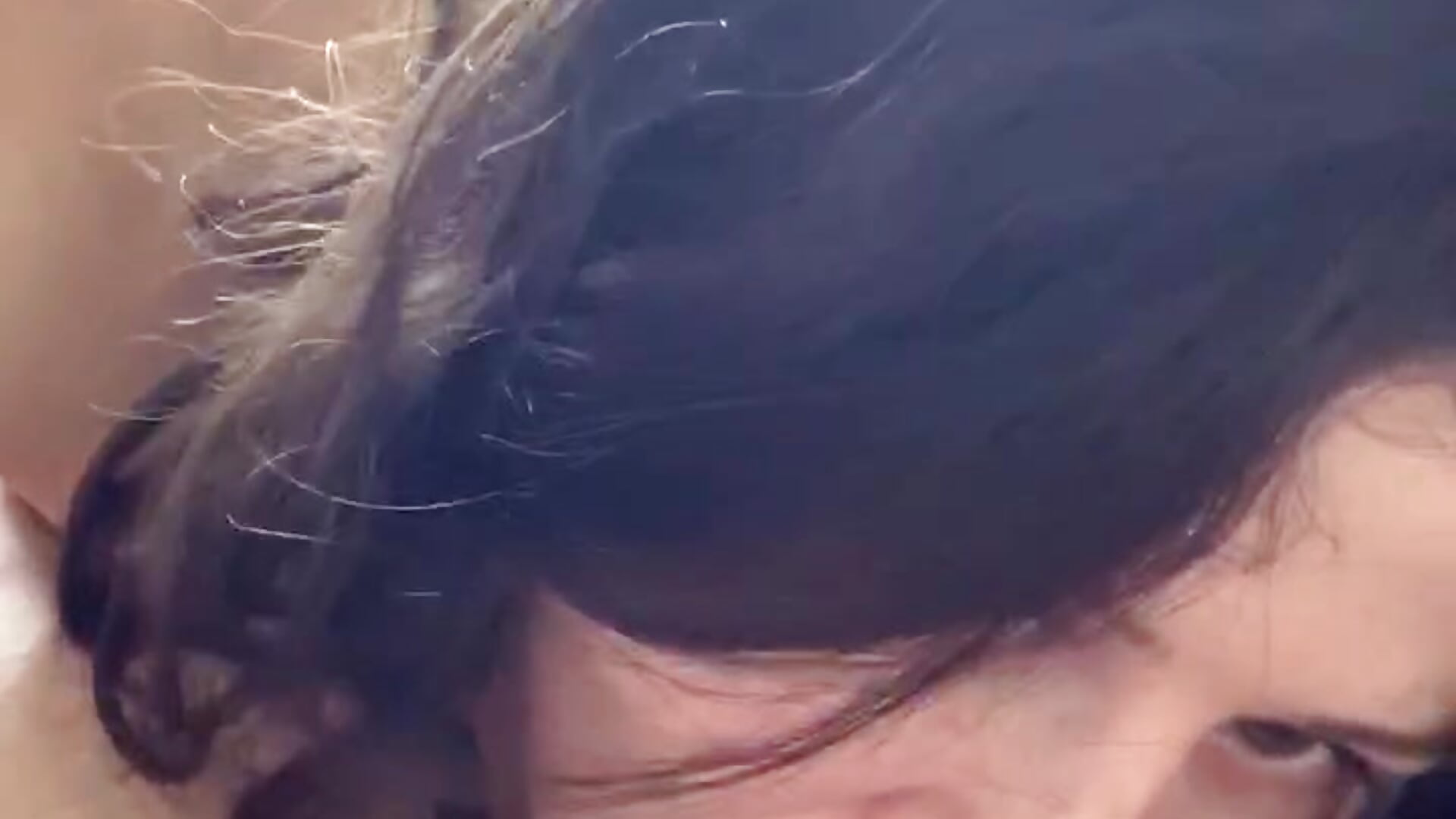 OKrkrkrr - video by SuzieWanKenobi cam model