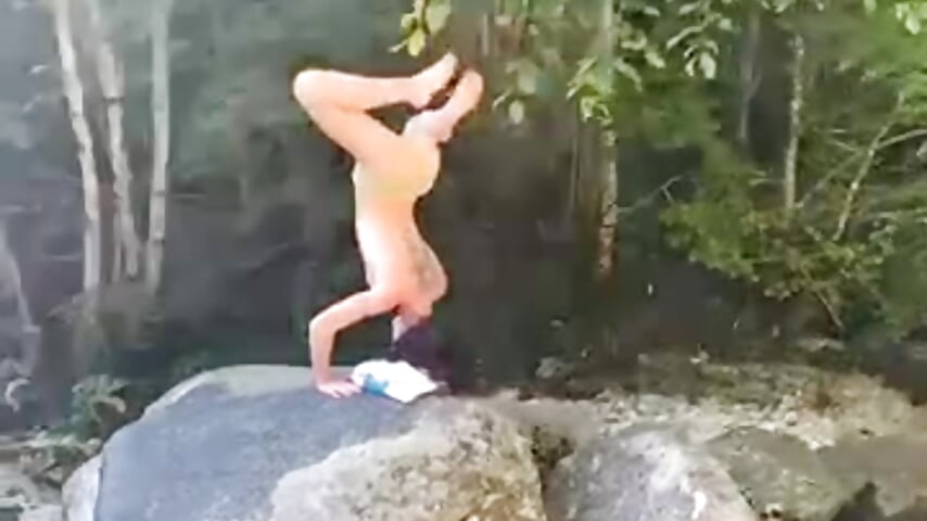 Kairns - video by SuzieWanKenobi cam model