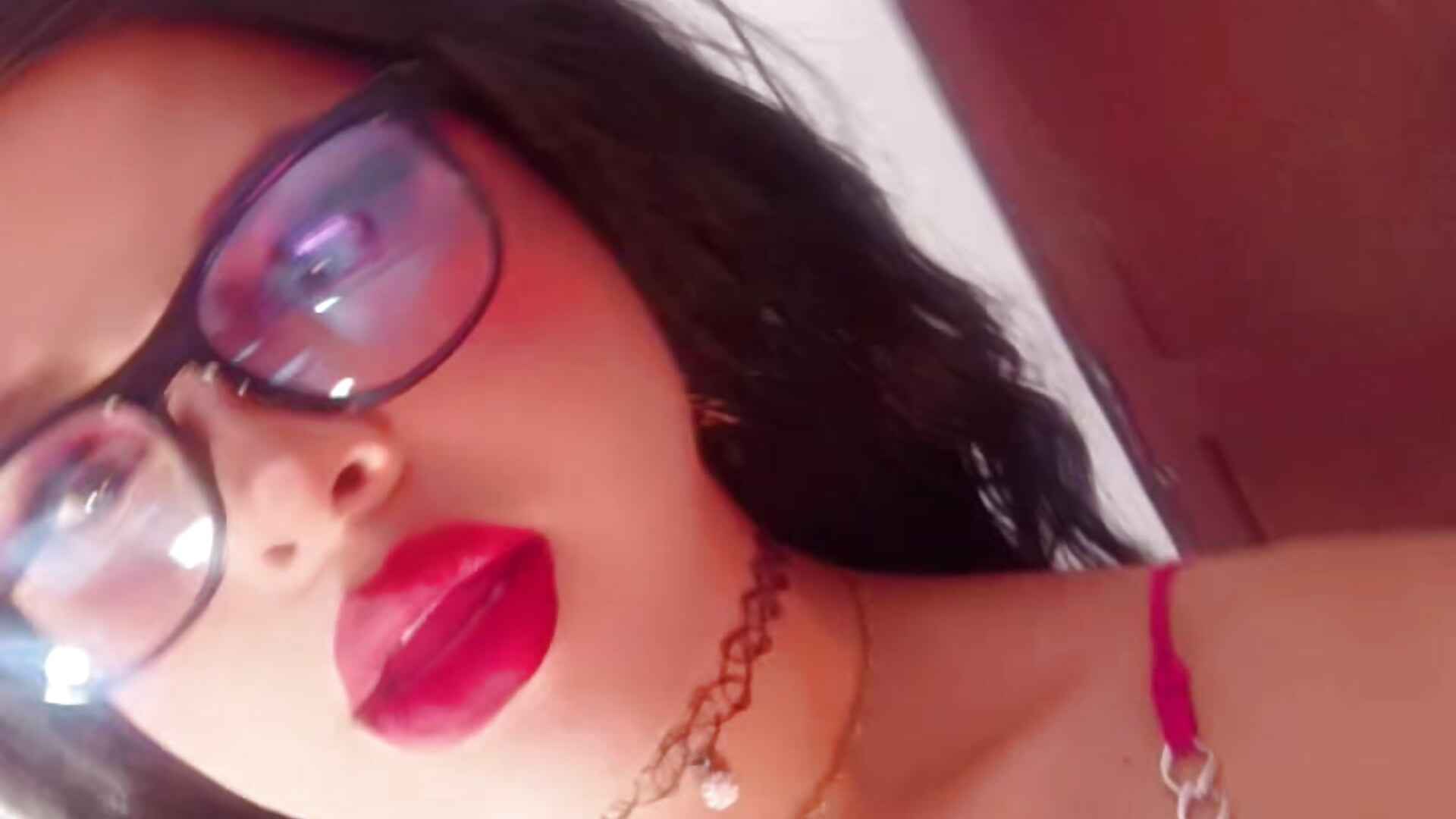 eat me all honey, as hot as you - video by CrystalRambeau cam model