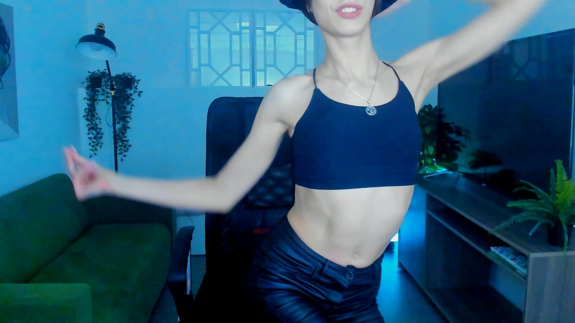 hot mistress - video by EmilyWilden cam model