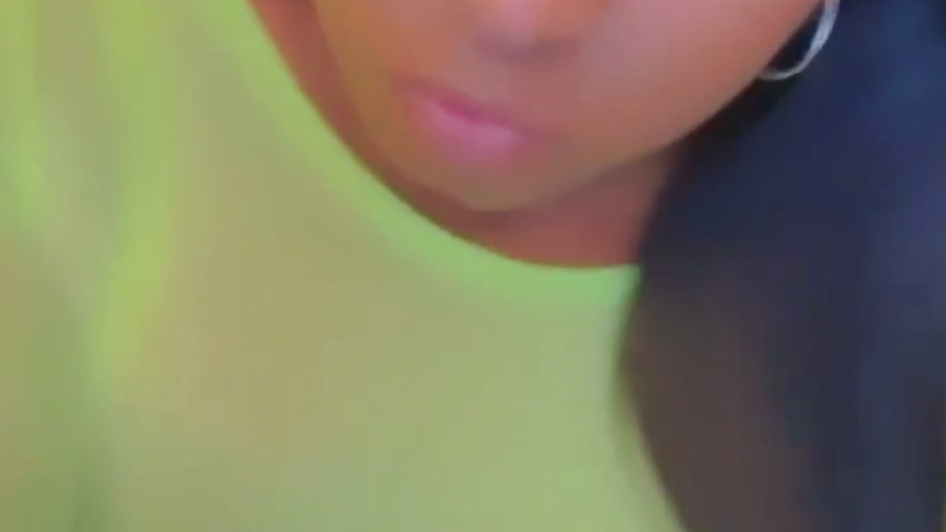 I like to have fun when im creating－カメラキャストのQueKittyの動画