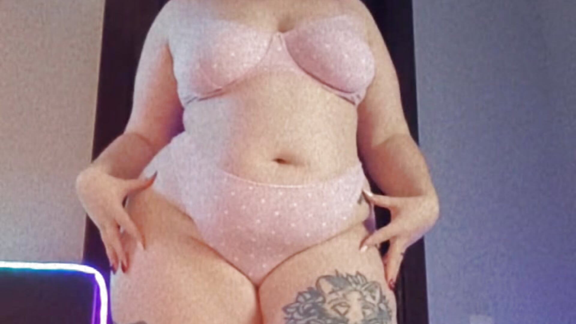 Full view of my curves...only for my FANCLUB members 🔥