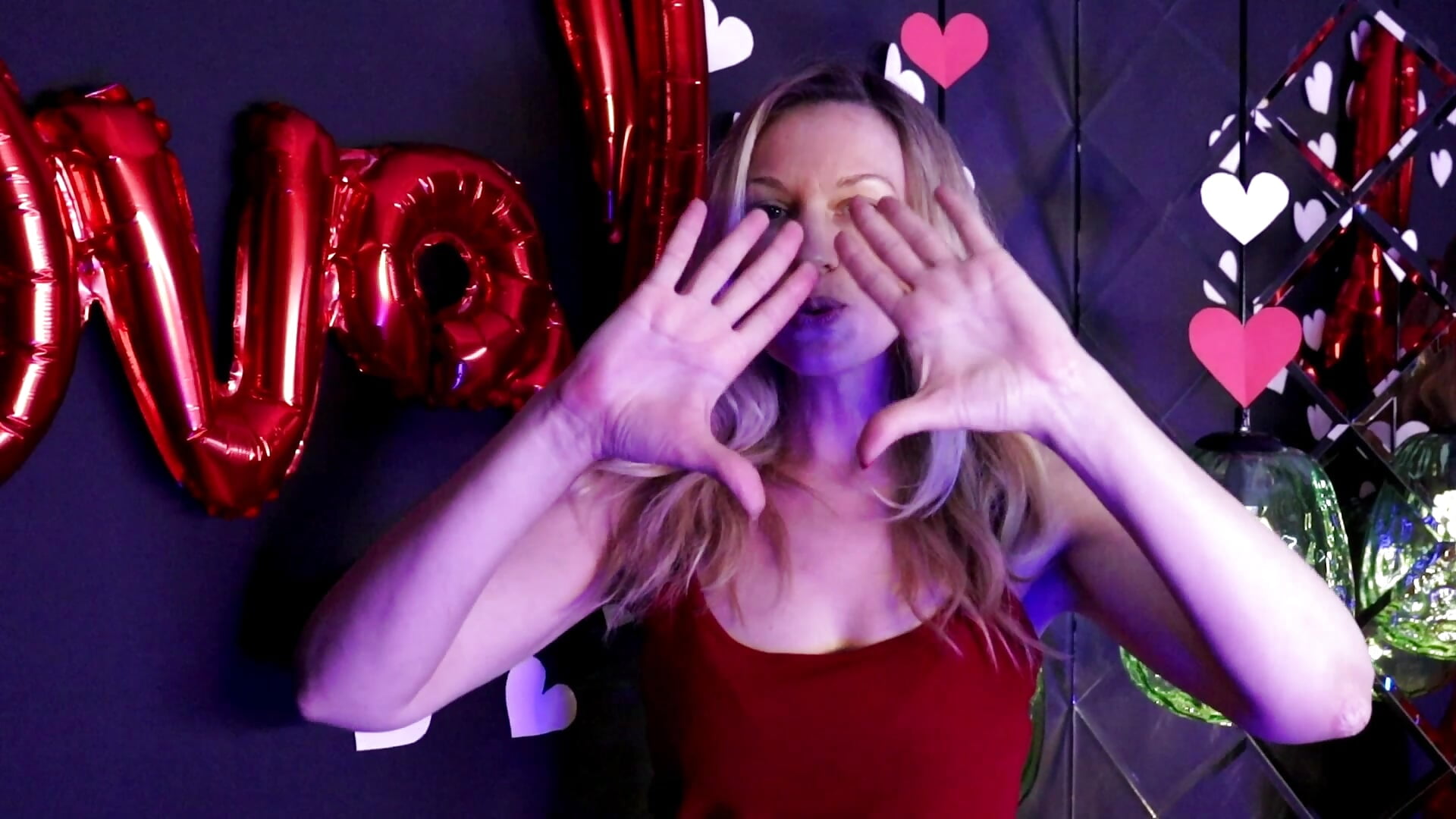 Little love spell - video di NancyGrace modella di cam