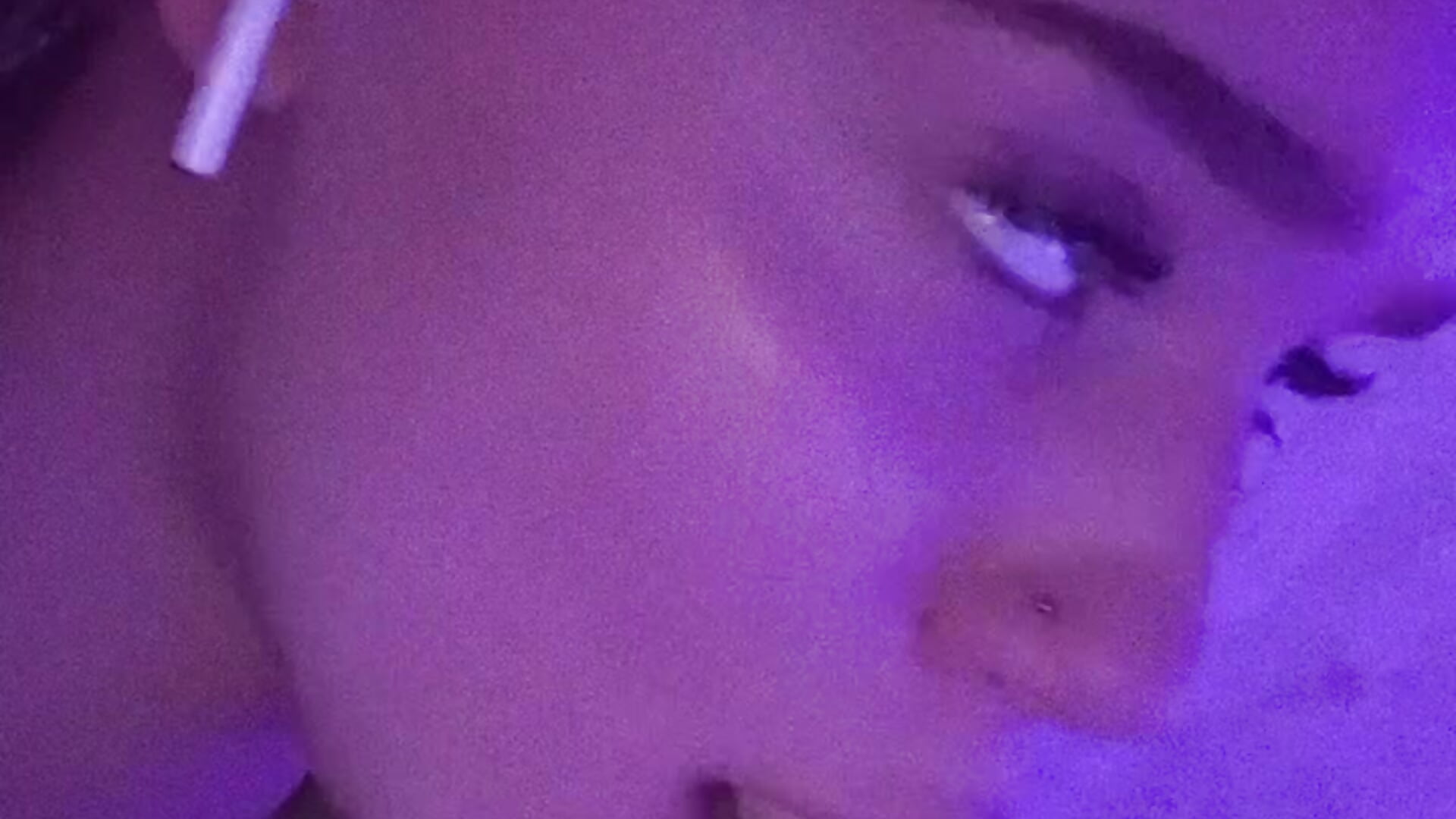 IMG_1973 - βίντεο μοντέλου Simply_Chelsea