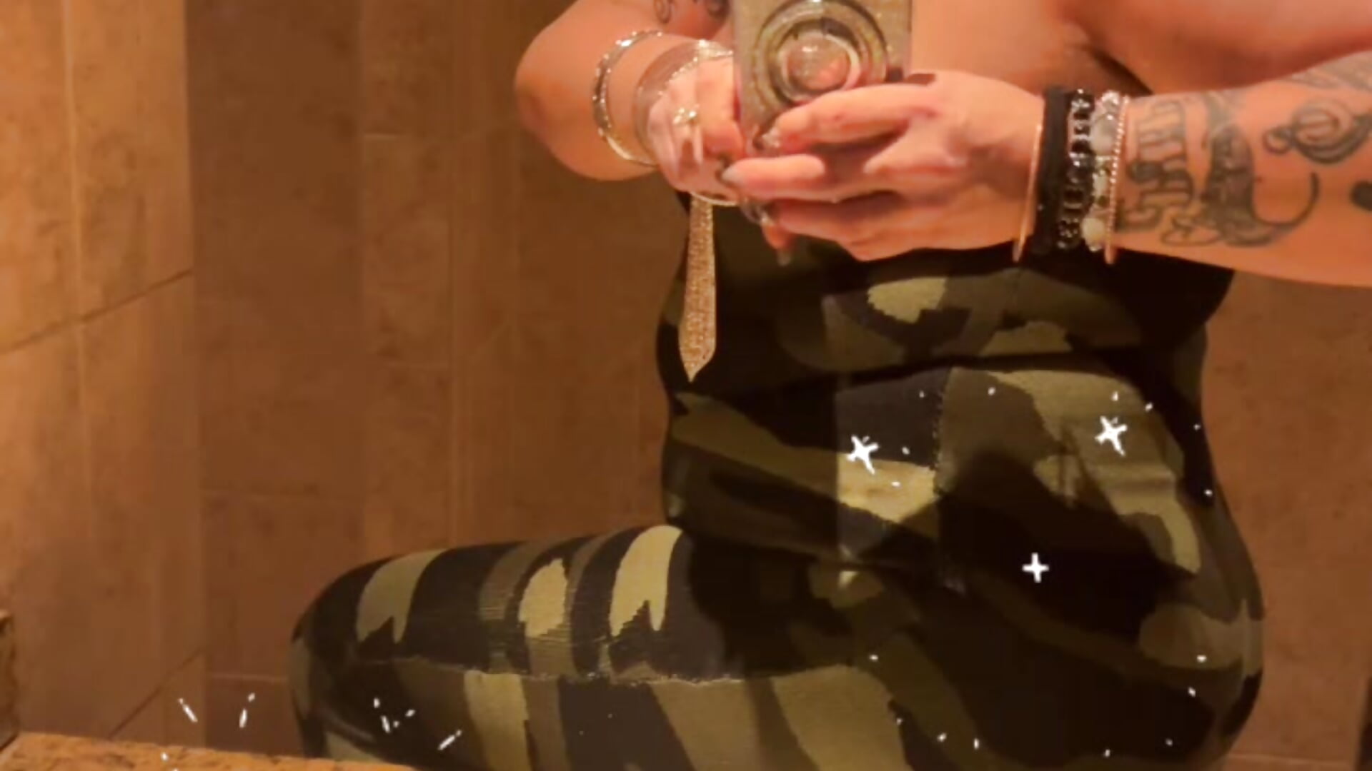 DD50C046-86DA-412F-9610-2635612BF540 – video af ThatSOulSnatcher69