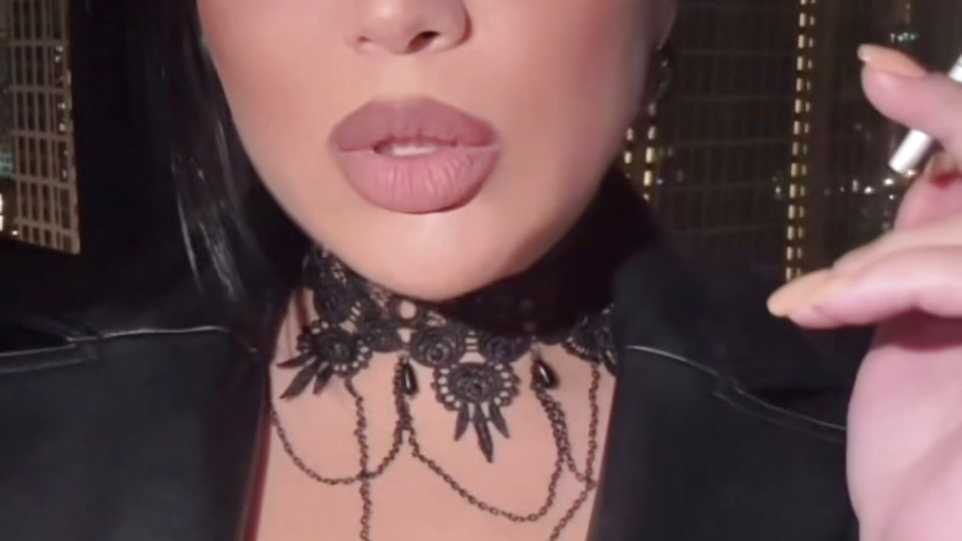 Smoke fetish 🚬 - Vídeo de QueenOfUrKink, modelo de vídeos