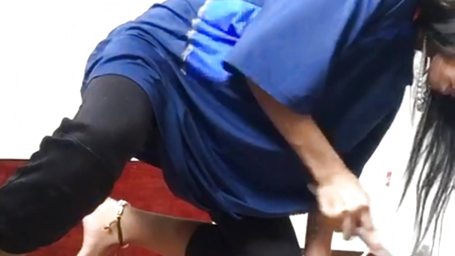 Creating furniture - video của người mẫu cam Asexycook4Ubananas