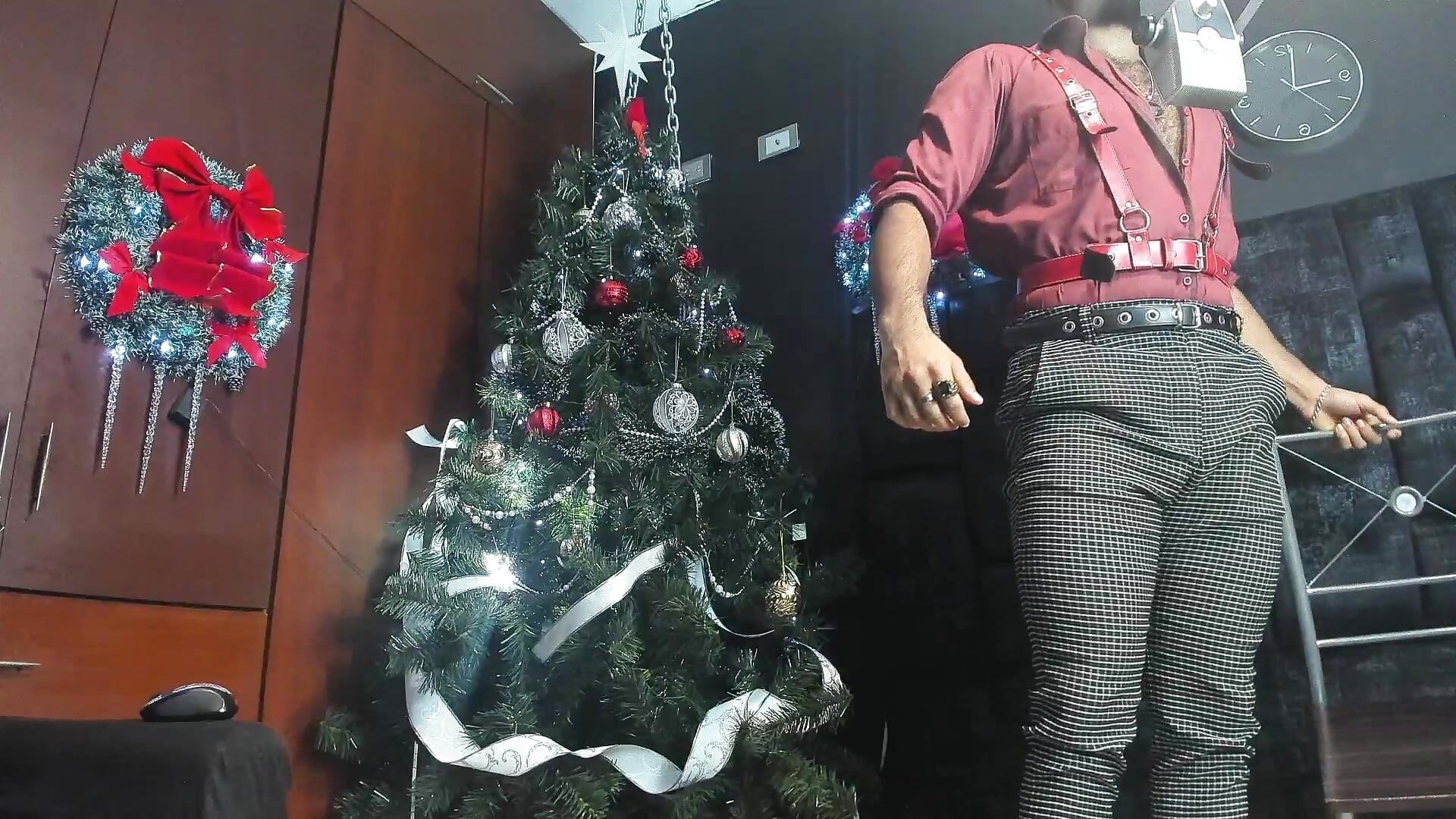 BeardXmas - video by BeardAndrew cam model