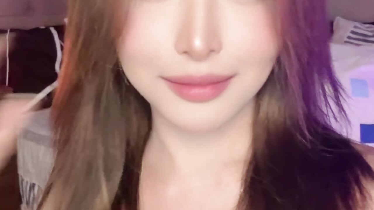 Sofia - clip cu NastyH0tBABEx model videochat