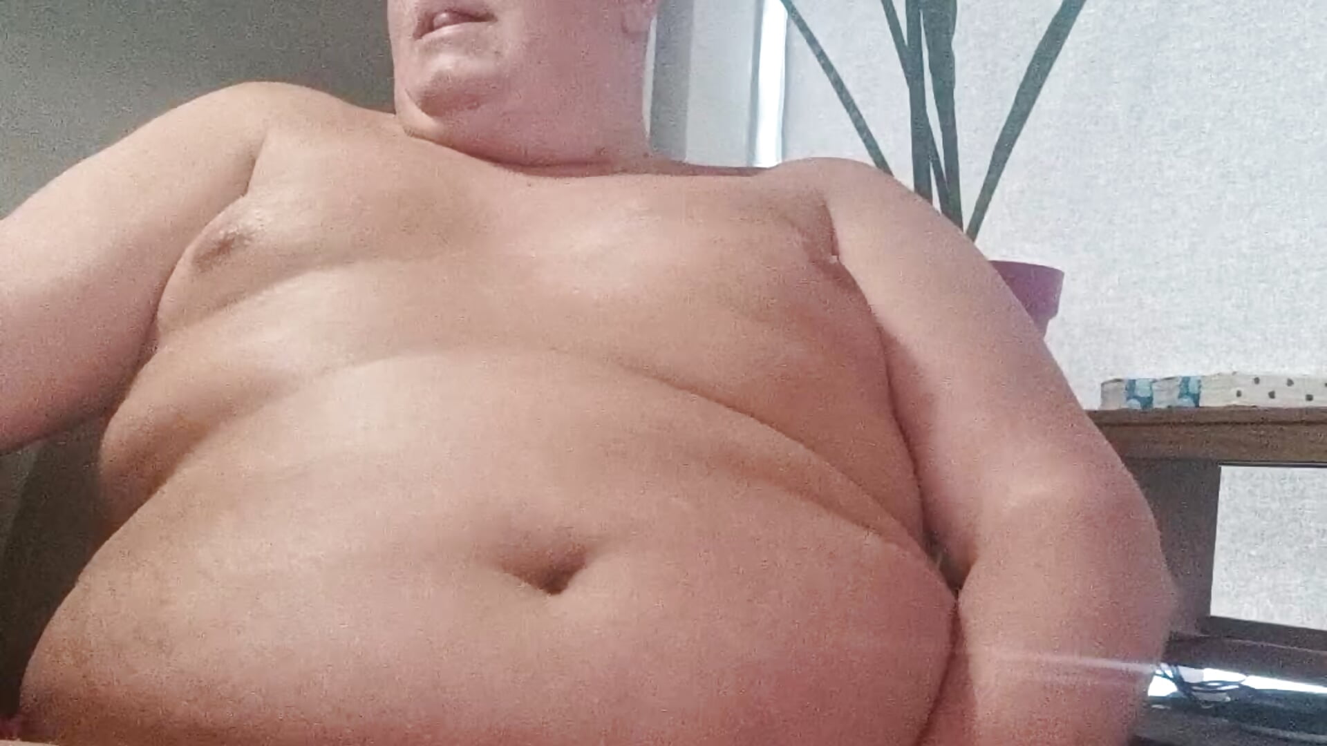 Cumming on cam - video by Bi-curiouscouple cam model