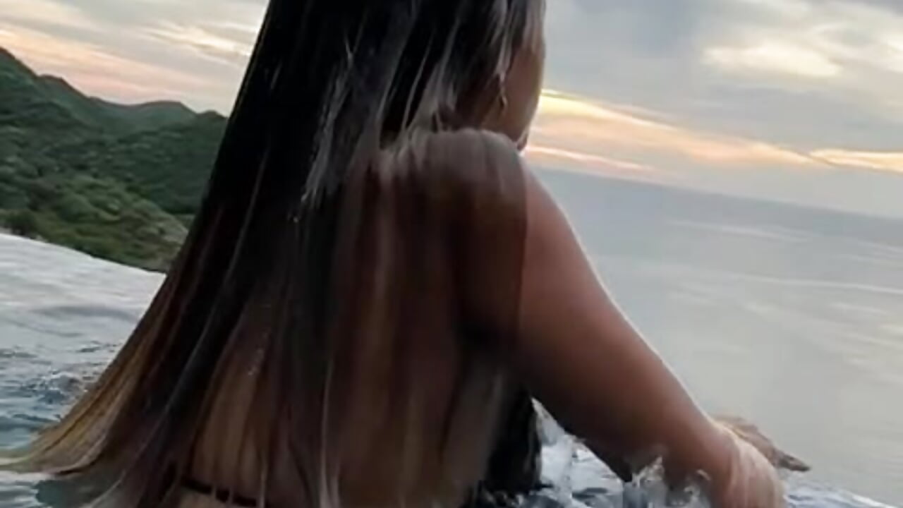 a relaxing day - วิดีโอโดย sofia_henaok โมเดลแคม