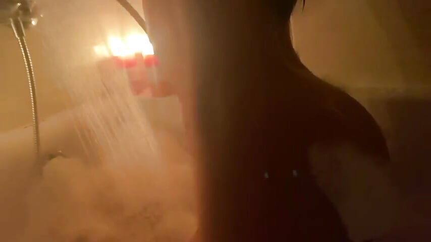 me kikny wet,p;;