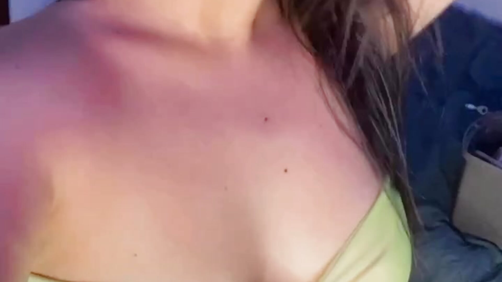 e7130a56285e4e77a7cb20f7543df867 - vídeo de Abby-26