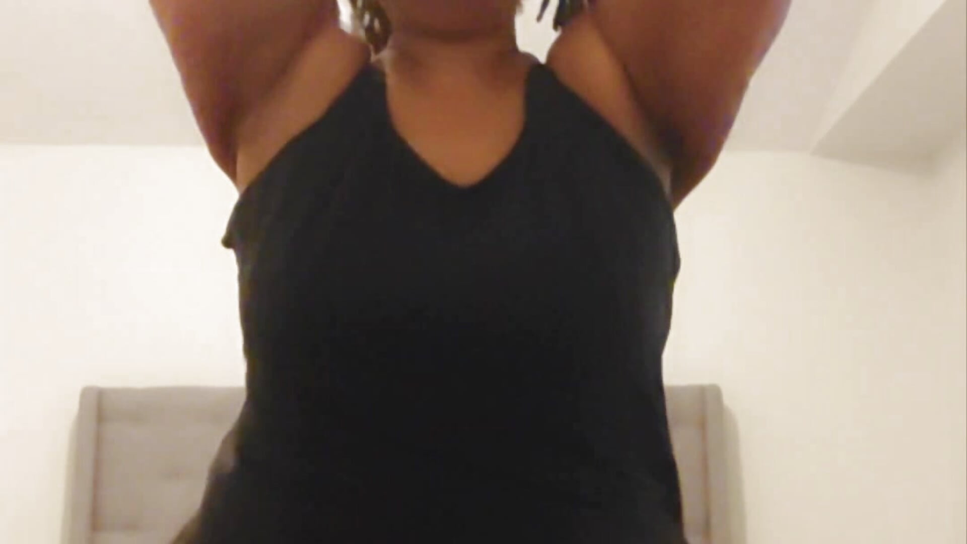 ME DANCING N HAVING FUN, GOTTA WORK ON MY FACIAL EXPRESSIONS LOL - video oleh model kamera RENAESPLEASUREPALACE