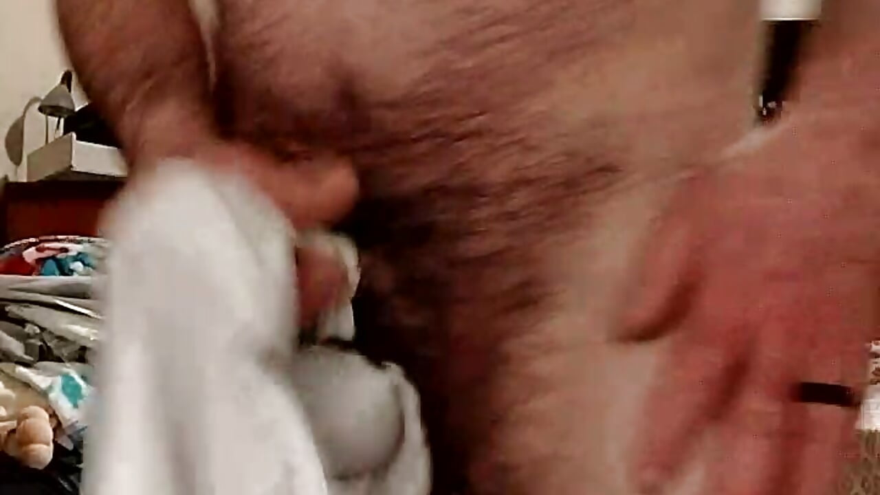 [18 Mar 12:52] Public Show - video oleh model kamera pleasure_ability