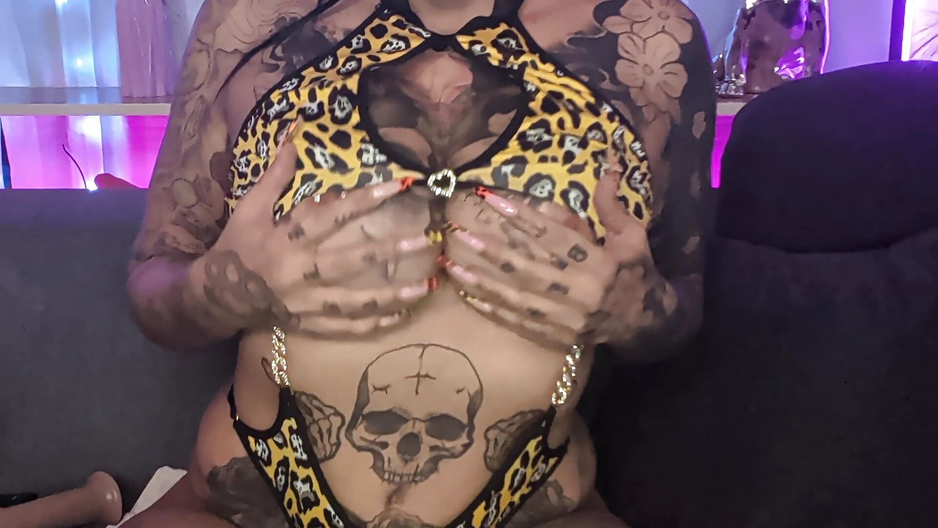 (89) Wunschclip Orgasmus mit Namen (Kevin) – video od webkamerové modelky Ava_Ann