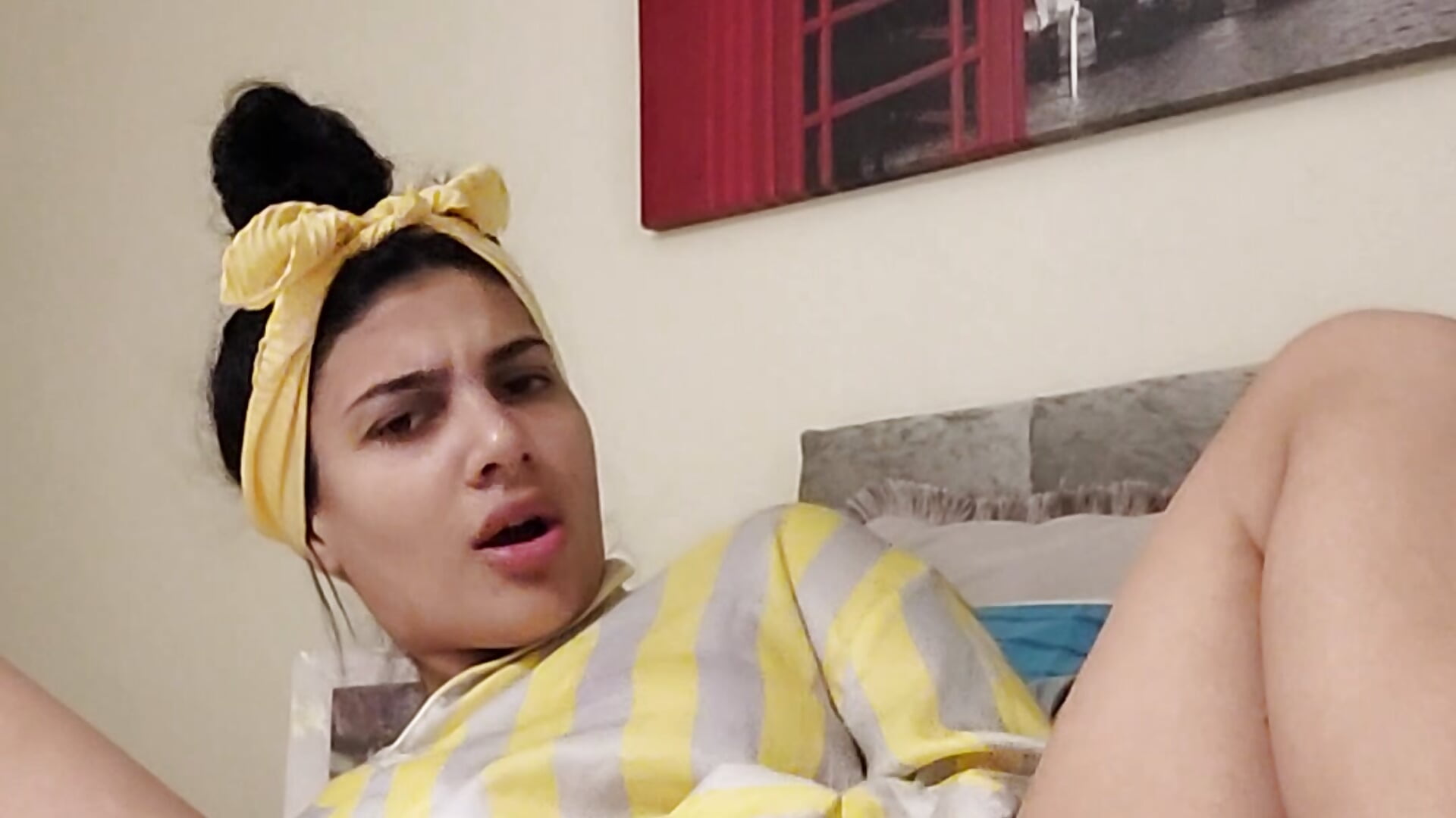 Pussy play - video av Samira30 cam model