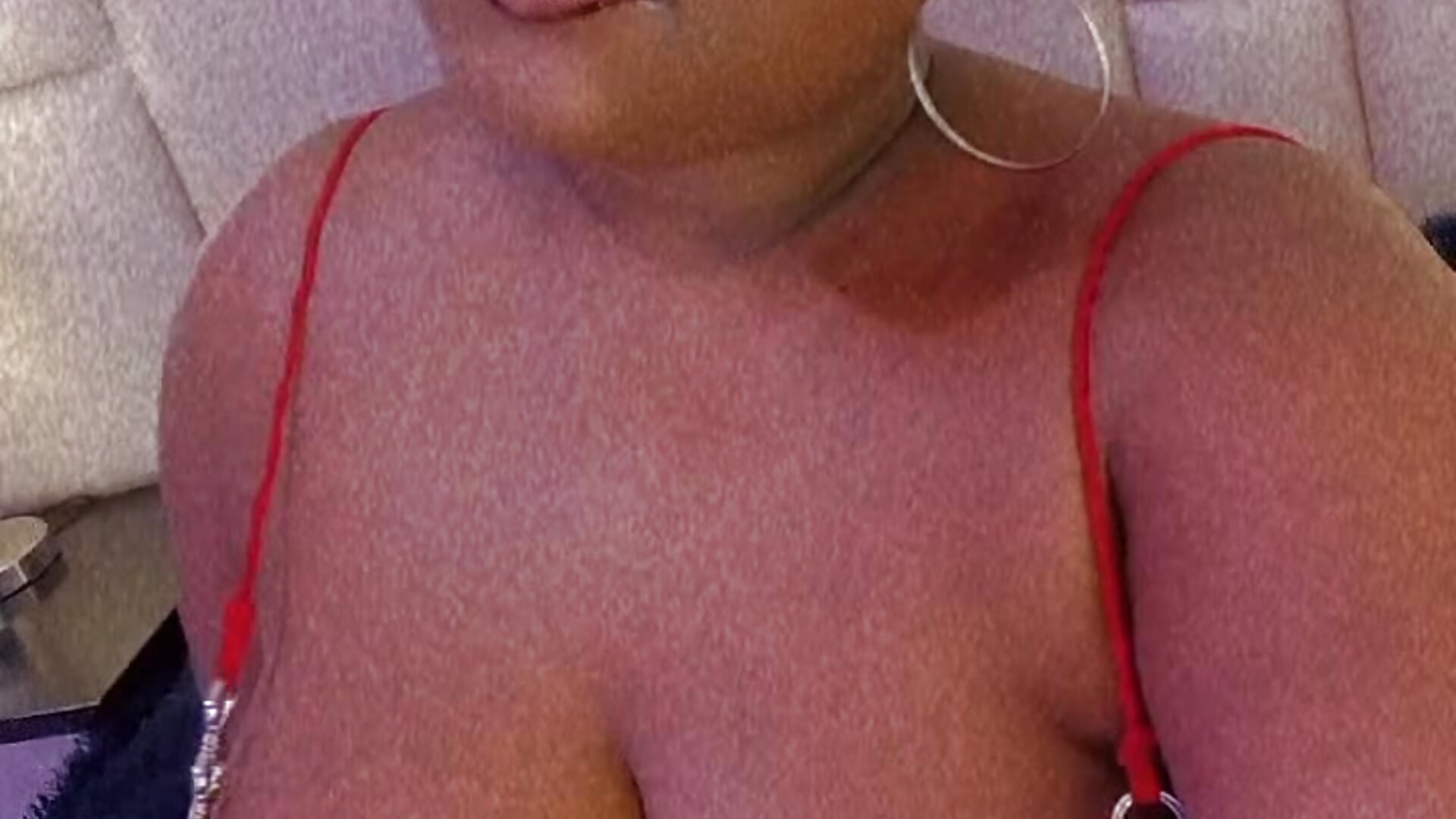 Make me moan all the night 😈 - video by Darnellqueen cam model