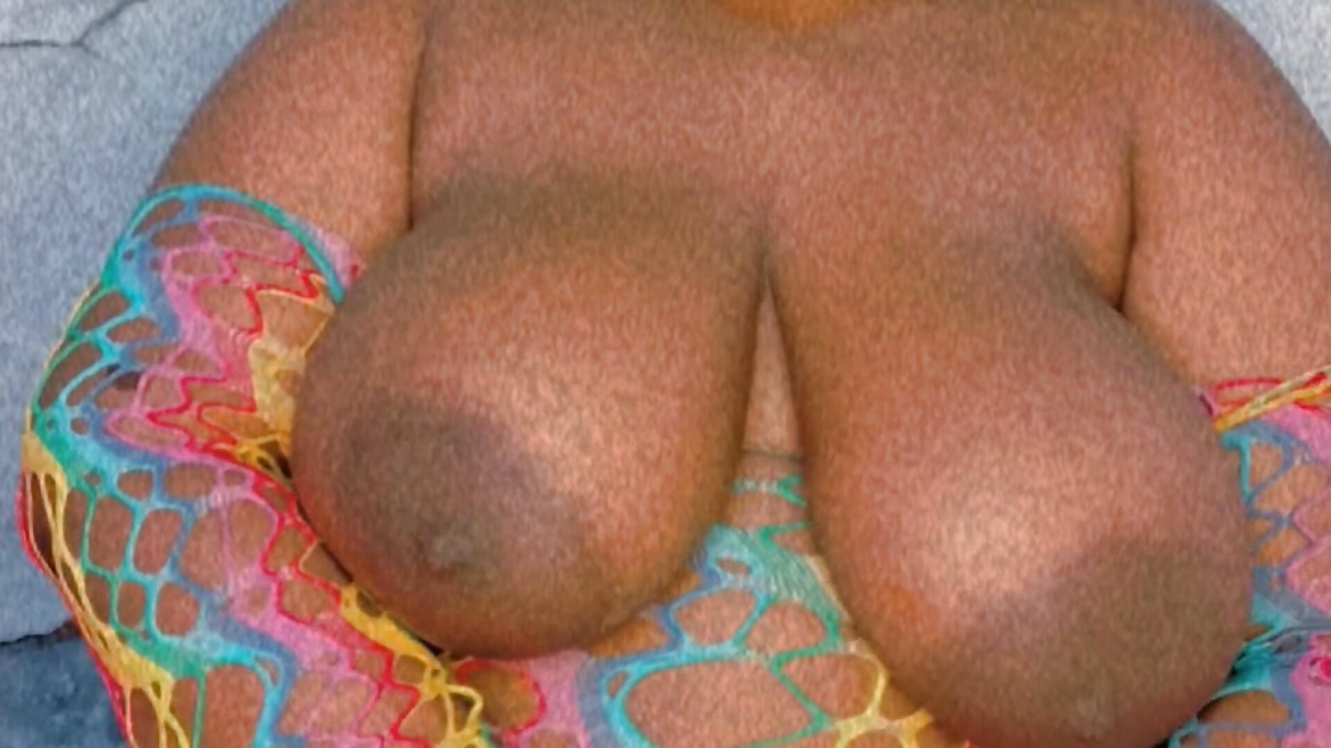 Do you have the time? 🥂 - clip cu Darnellqueen model videochat