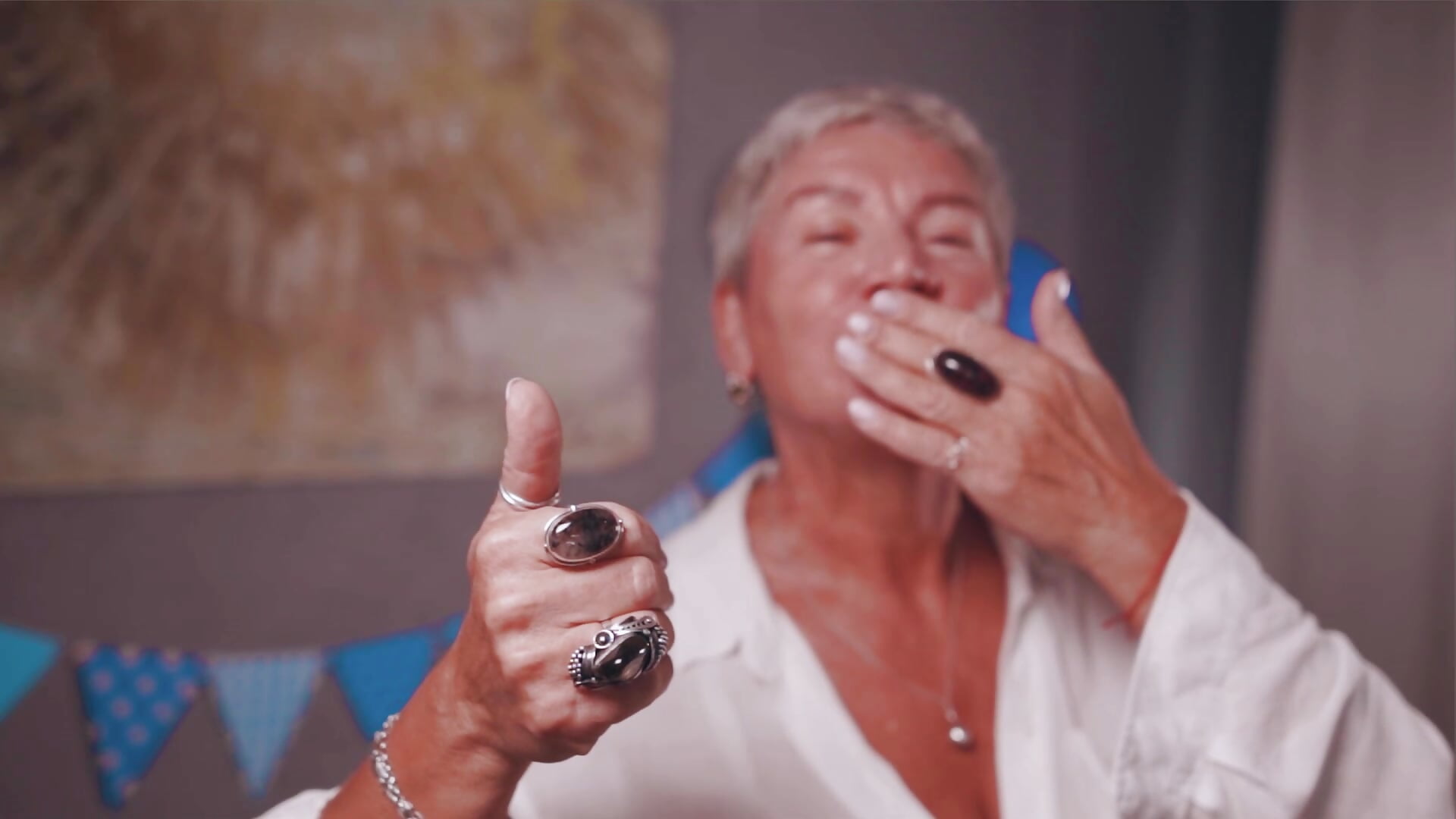 My kiss to you－カメラキャストのroxana_brooksの動画