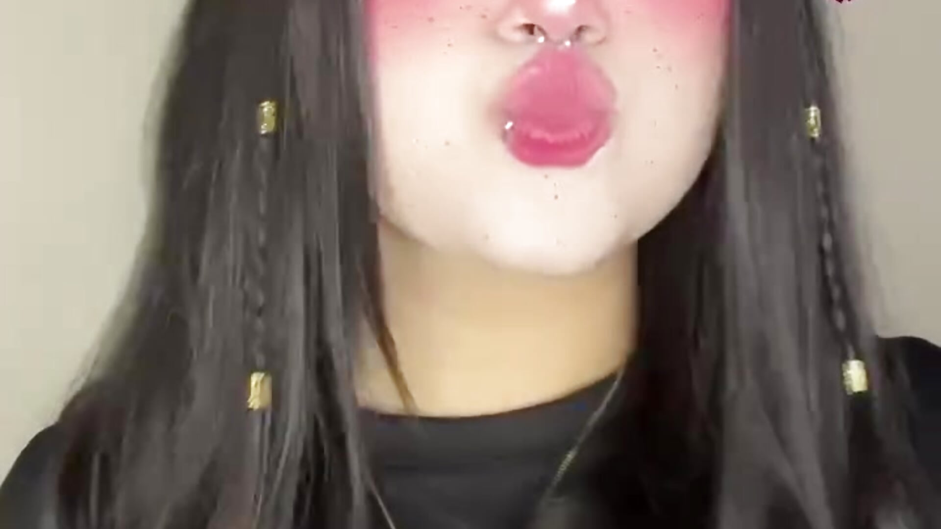 Kisss - video by megar_3 cam model