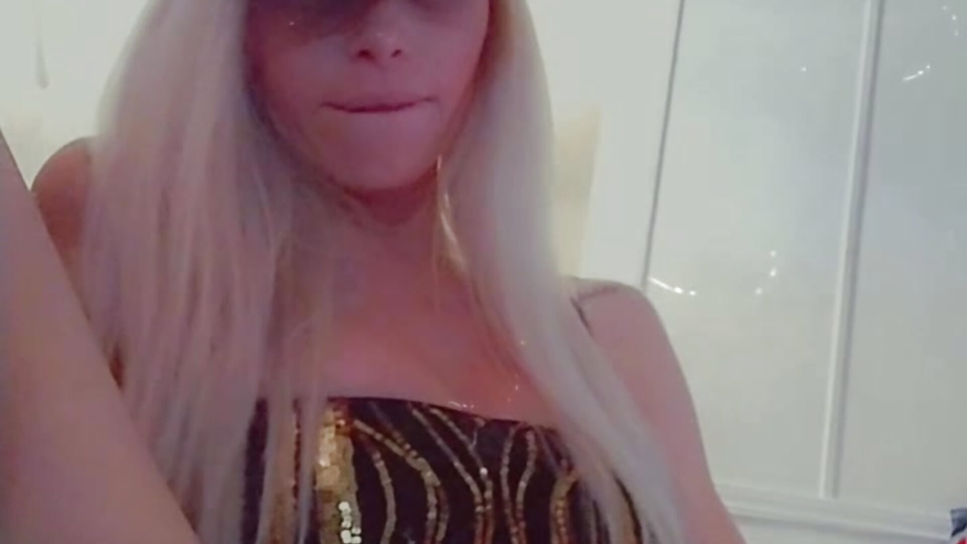 eat my kitty daddy - video by POPPY_XO cam model