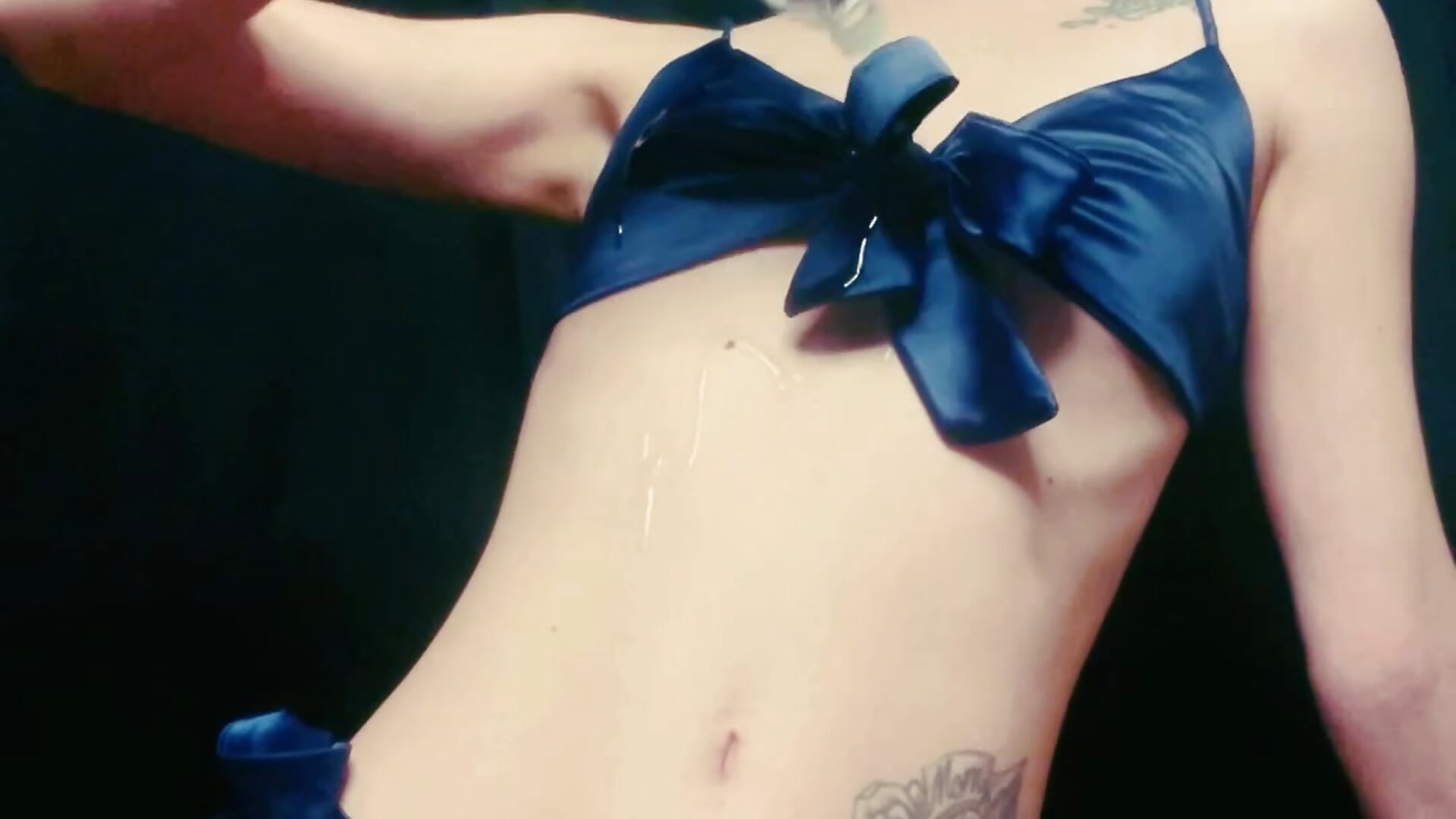 Bo Katan Star Wars (COSPLAY) Naked oil show - misstrixiefox adlı kamera modelinin videosu